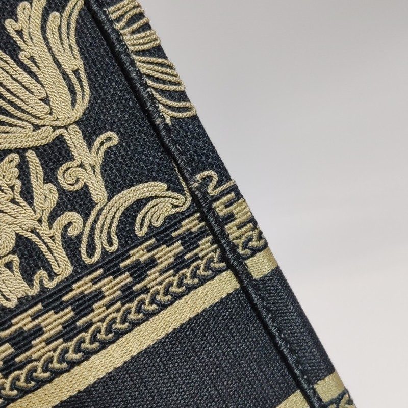 Dior Book Tote 大号印花托特包