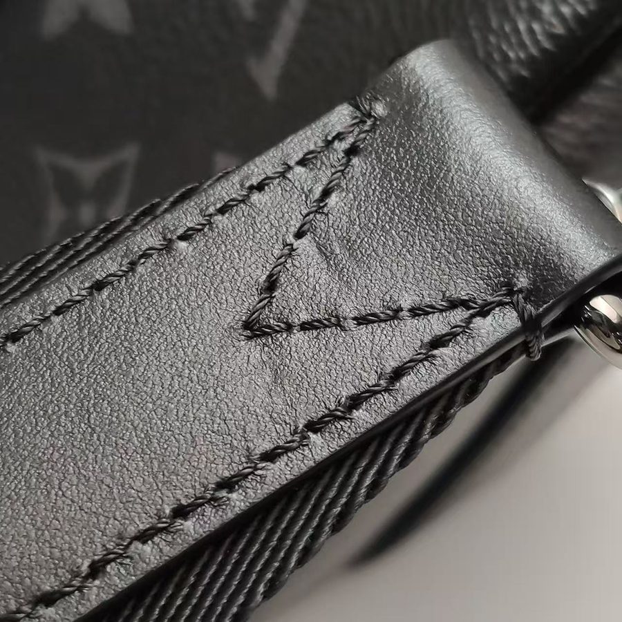 Louis Vuitton Keepall 25