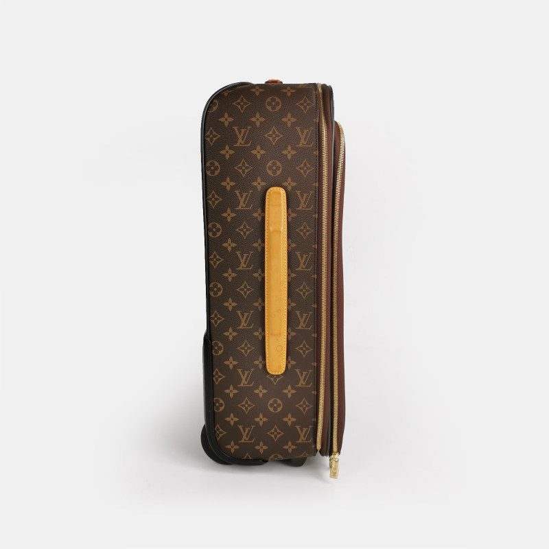 Louis Vuitton Pegase 隔层行李箱
