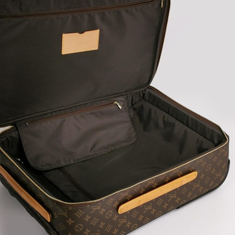 Louis Vuitton Pegase 隔层行李箱