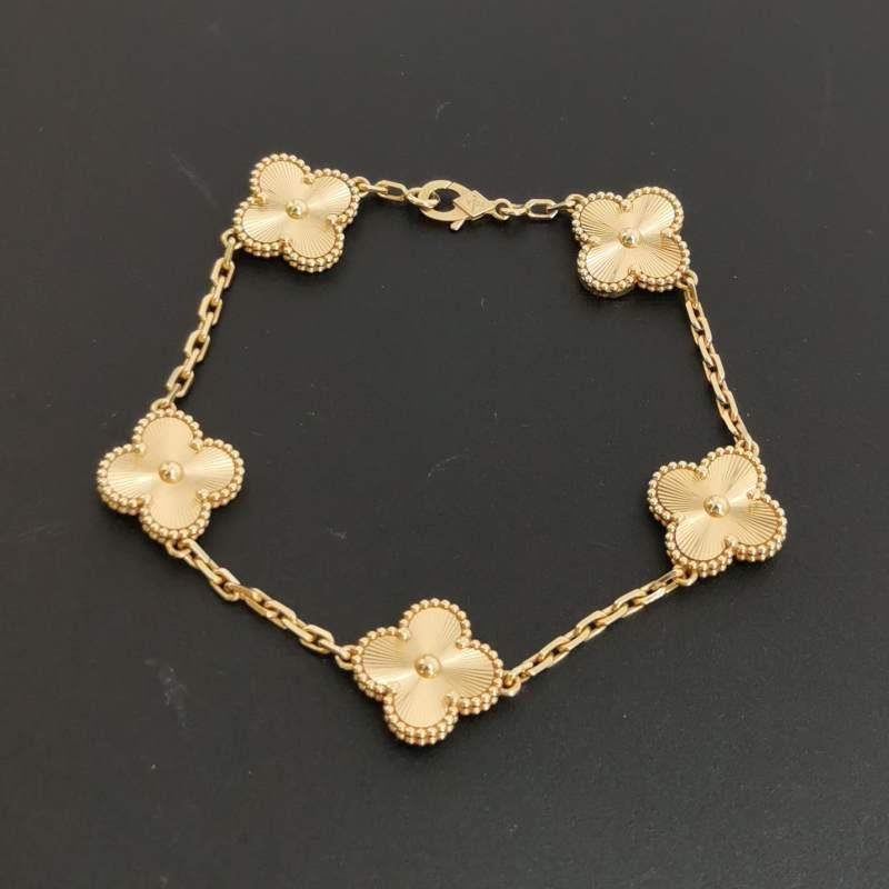 Van Cleef & Arpels Vintage Alhambra 四叶草手链